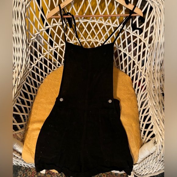 ❤️ cotton tie shoulder overall romper - Picture 2 of 2